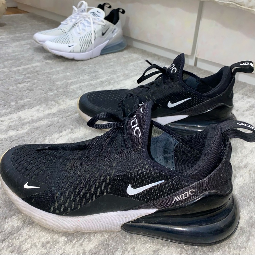 Nike Air Max 270 Black Size 9